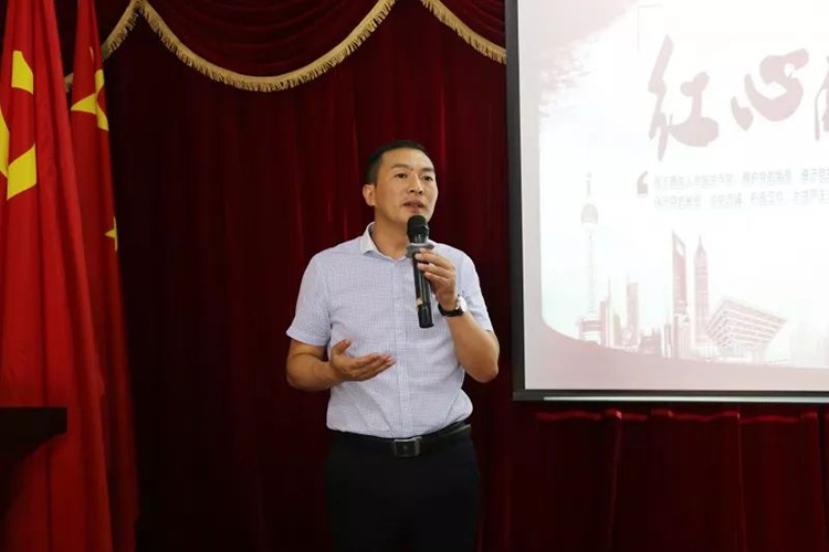 “红心献给党”-彭世集团党支部&彭世职业培训学校庆祝**建党97周年-(11).jpg