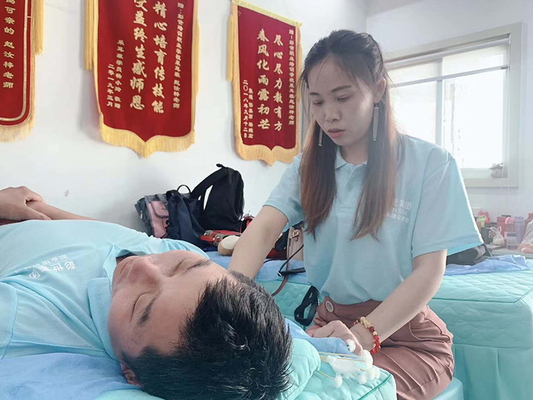 采耳培训步骤.jpg